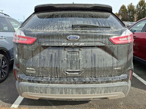 Used 2024 Ford Edge SEL w/ Convenience Package image 5