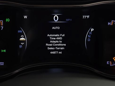 Used 2021 Jeep Grand Cherokee Limited w/ Premium Lighting Group AWD/4WD image 22