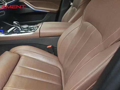 Used 2021 BMW X7 xDrive40i w/ Premium Package image 10