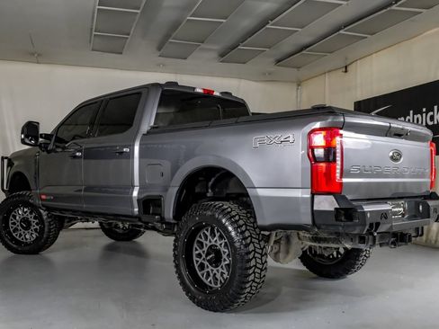Used 2024 Ford F250 Lariat w/ Lariat Ultimate Package AWD/4WD image 10