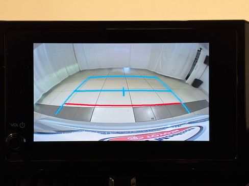 Certified 2024 Toyota Corolla LE image 24