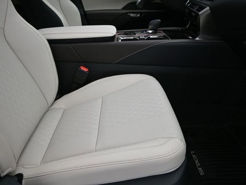 New 2026 Lexus RX 350 Premium Plus image 25