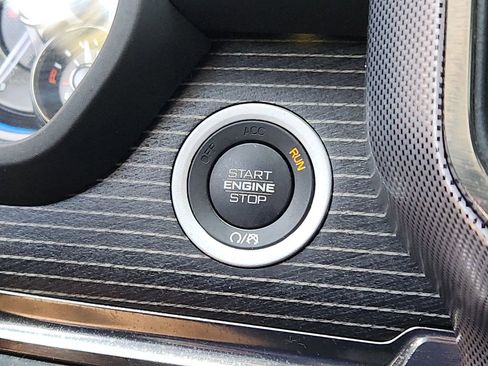 Used 2021 RAM 1500 Limited w/ Night Edition image 32