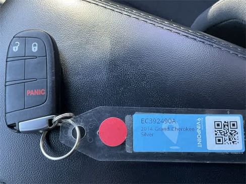 Used 2014 Jeep Grand Cherokee Laredo image 17