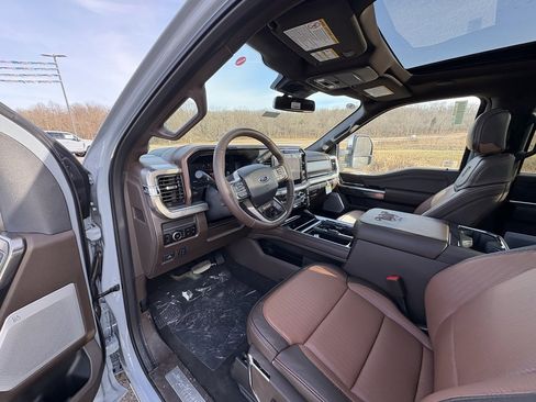 New 2026 Ford F350 King Ranch w/ Chrome Package image 33