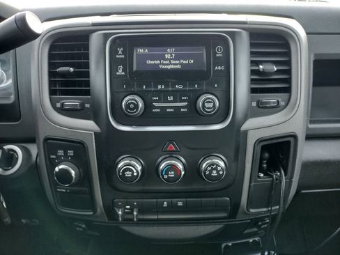 Used 2015 RAM 1500 ST w/ Popular Equipment Group image 3