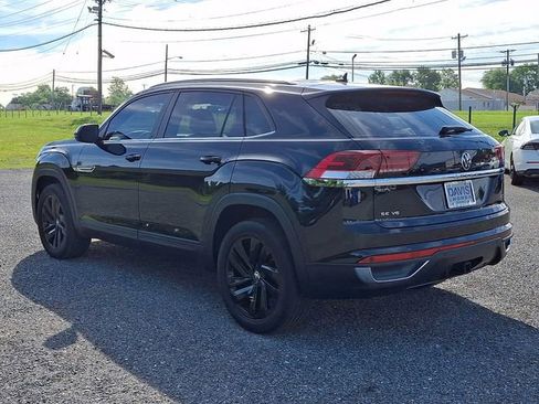 Used 2022 Volkswagen Atlas Cross Sport SE w/ Black Wheel Package AWD/4WD image 4