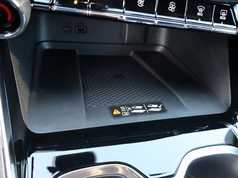 New 2026 Chevrolet Traverse LT w/ LPO, Floor Liner Package image 10