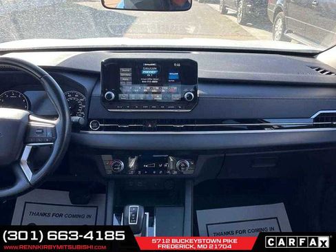 Used 2022 Mitsubishi Outlander SE image 11