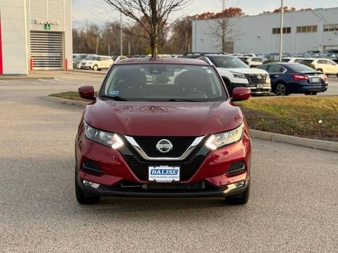 Certified 2022 Nissan Rogue Sport SV image 2