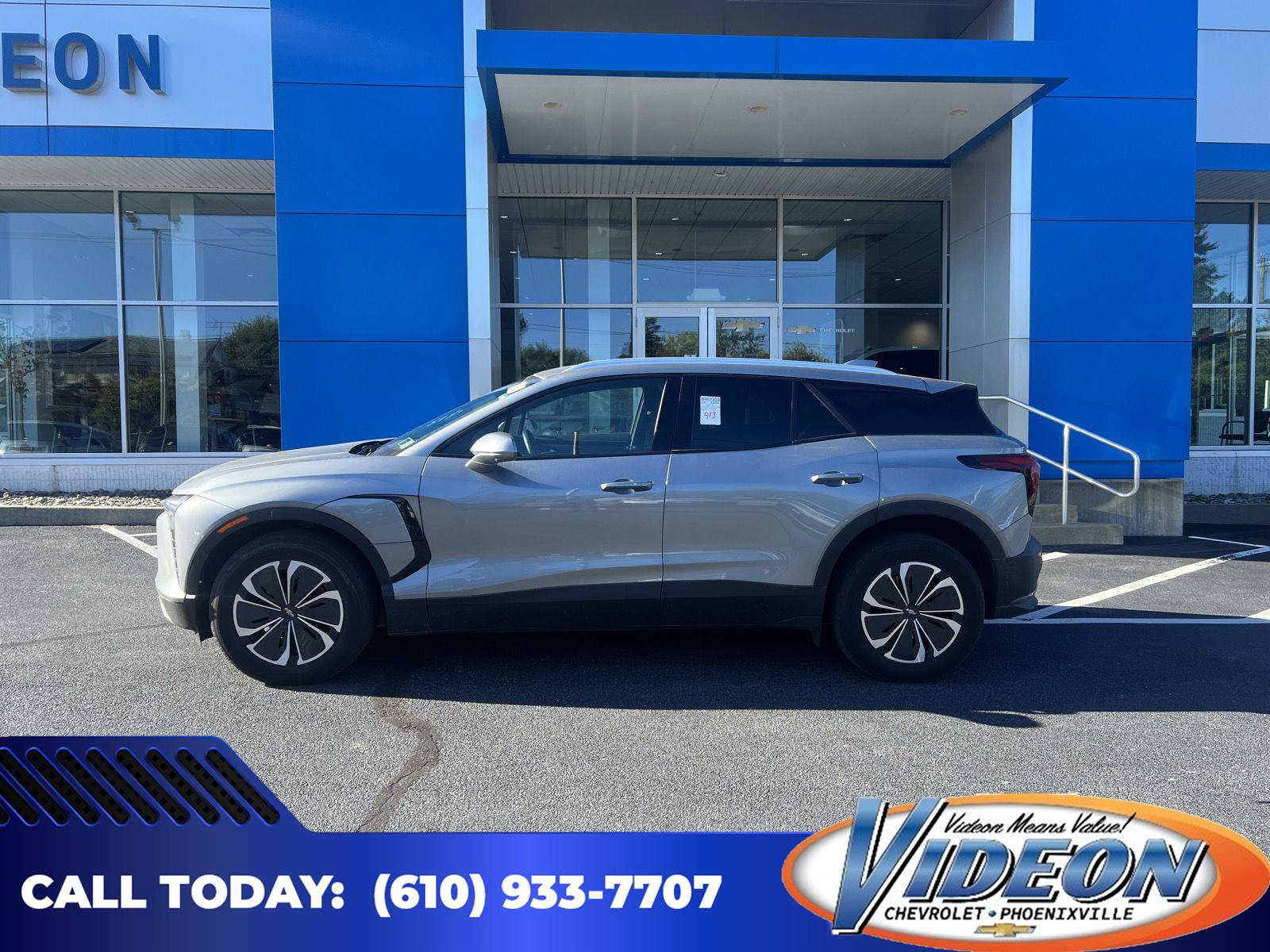 Used 2024 Chevrolet Blazer EV LT AWD/4WD image 1