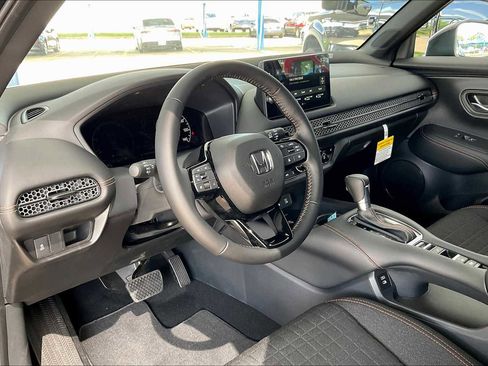 New 2026 Honda HR-V Sport image 8