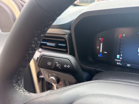 New 2025 Ford Maverick XLT w/ XLT Luxury Package image 22