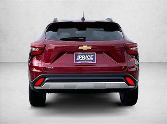 Used 2024 Chevrolet Trax LT FWD video 4