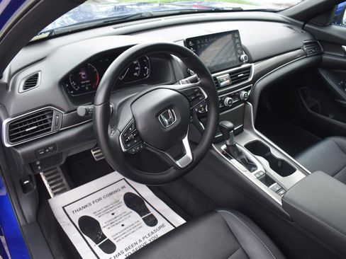Used 2019 Honda Accord Sport image 26