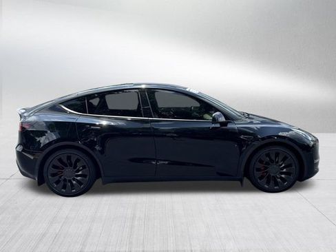 Used 2022 Tesla Model Y Performance AWD/4WD image 7