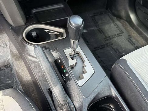 Used 2018 Toyota RAV4 XLE w/ Plus Extra Value Package image 24