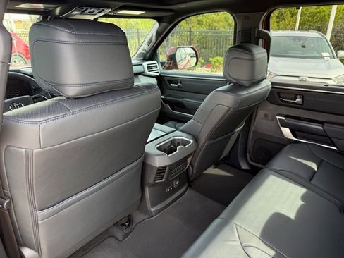 Used 2025 Toyota Tundra Platinum image 28