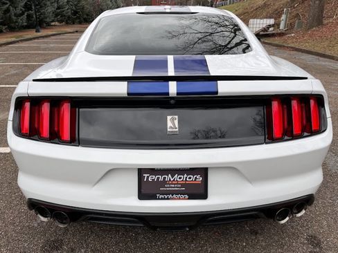 Used 2016 Ford Mustang Shelby GT350 w/ Technology Package image 48