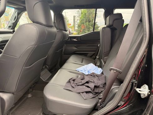 Used 2025 Toyota Land Cruiser w/ Premium Package image 9