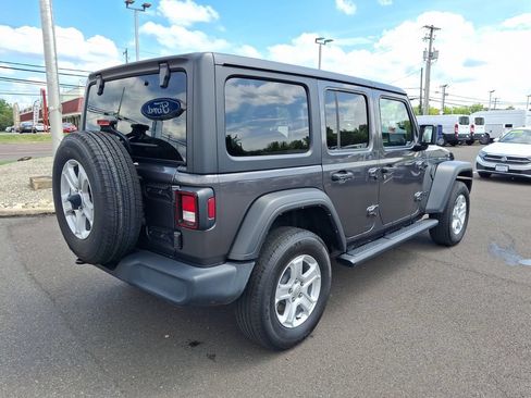 Used 2022 Jeep Wrangler Unlimited Sport AWD/4WD image 10