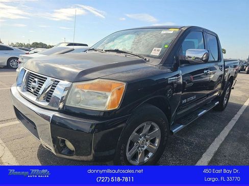 Used 2012 Nissan Titan SV w/ SV Value Truck Pkg RWD image 1