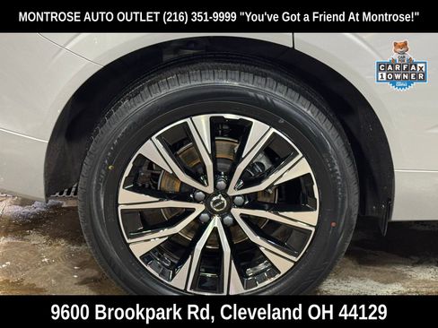 Used 2023 Volvo XC60 B5 Plus w/ Climate Package image 54