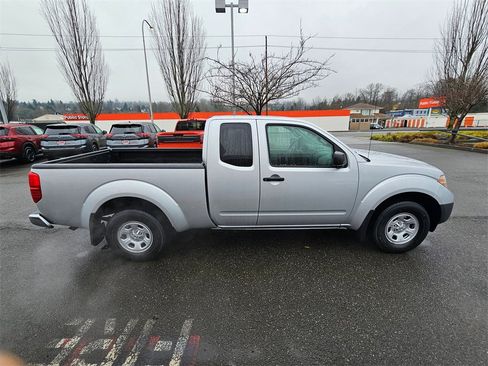 Used 2012 Nissan Frontier S w/ S Preferred Pkg image 4