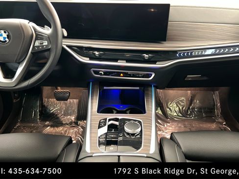 Used 2024 BMW X5 sDrive40i w/ Premium Package image 13