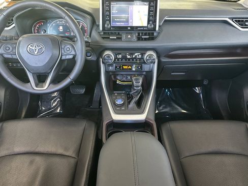 Certified 2019 Toyota RAV4 Limited w/ Advanced Technology Package AWD/4WD image 17