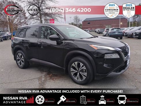 Certified 2023 Nissan Rogue SV image 3