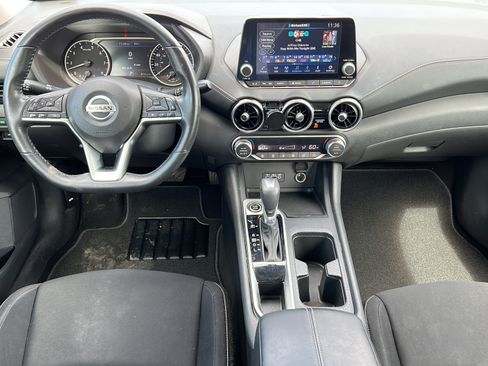 Used 2021 Nissan Sentra SV FWD image 11