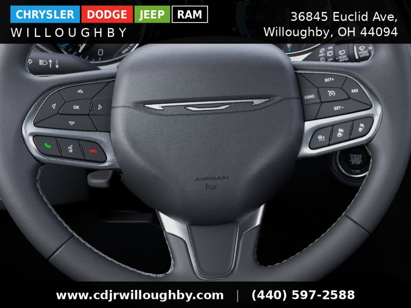 New 2027 Chrysler Pacifica Select w/ Family Tech Group AWD/4WD image 22