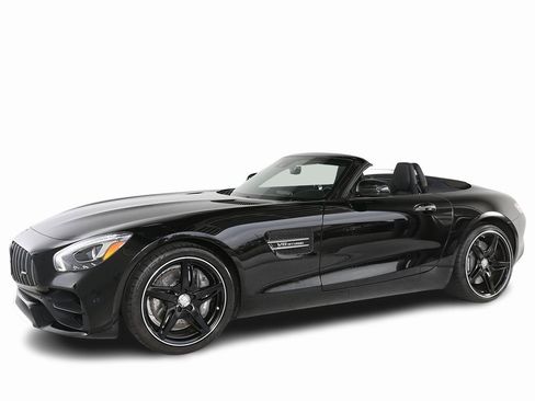 Used 2018 Mercedes-Benz AMG GT AMG GT w/ Lane Tracking Package image 4