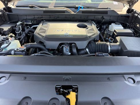 New 2026 INFINITI QX80 4WD image 29