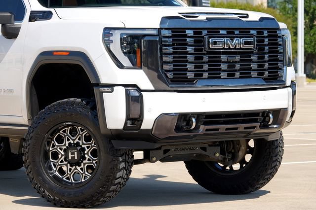 Used 2024 GMC Sierra 2500 Denali Ultimate w/ Max Trailering Package AWD/4WD image 18