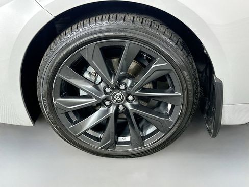 Certified 2024 Toyota Corolla SE w/ SE Package image 31