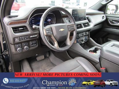 Used 2022 Chevrolet Suburban High Country AWD/4WD image 16