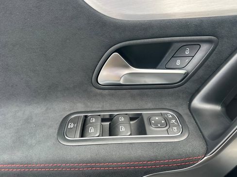 New 2025 Mercedes-Benz CLA 250 4MATIC image 11