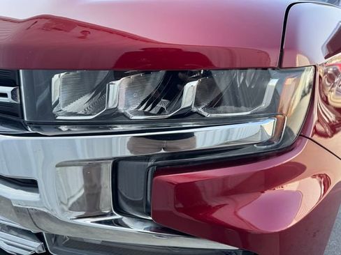 Used 2019 Chevrolet Silverado 1500 LT w/ Texas Edition image 32