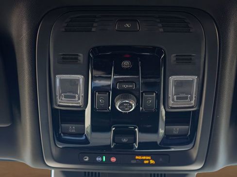 New 2026 Cadillac Escalade ESV Sport w/ Touring Package AWD/4WD image 23