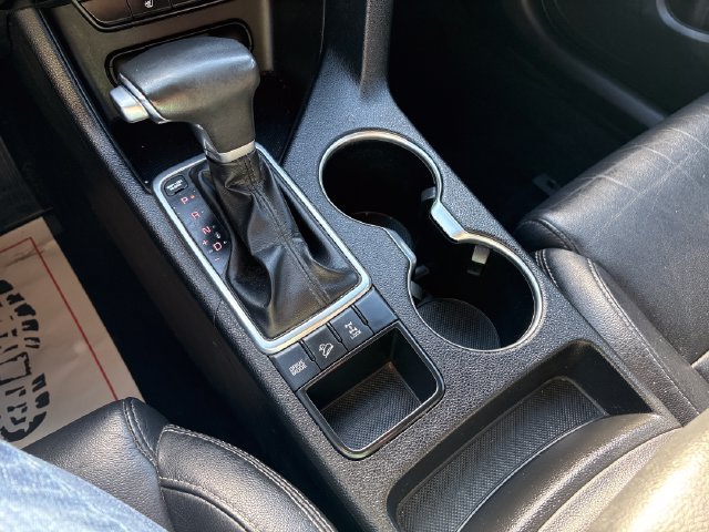 Used 2019 Kia Sportage EX AWD/4WD image 17