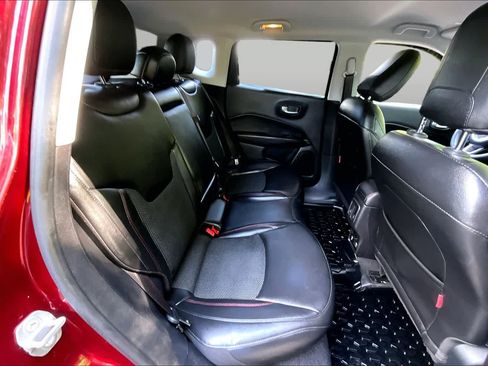 Used 2021 Jeep Compass Trailhawk AWD/4WD image 18