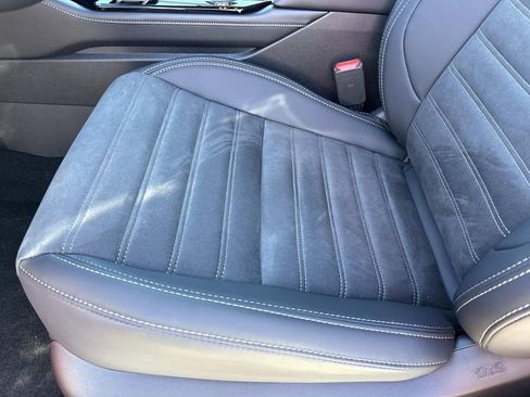 New 2026 Mitsubishi Outlander SE image 24