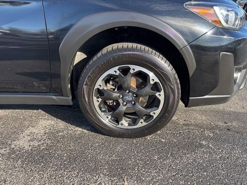 Used 2023 Subaru Crosstrek 2.0i Premium image 10