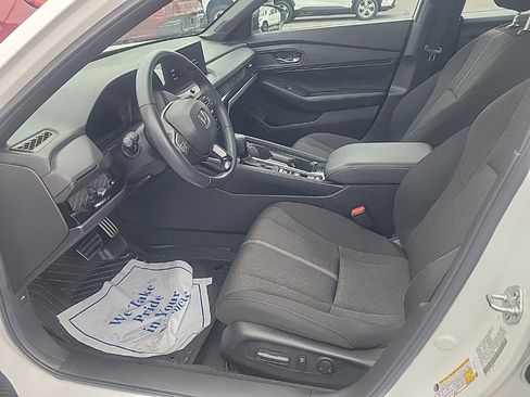 Used 2024 Honda Accord Sport image 13