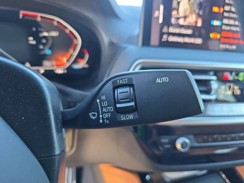 Used 2023 BMW X4 xDrive30i w/ M Sport Package image 26