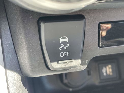 Used 2024 Toyota RAV4 XLE image 14