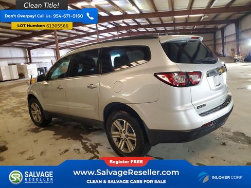 Used 2015 Chevrolet Traverse LT FWD image 3