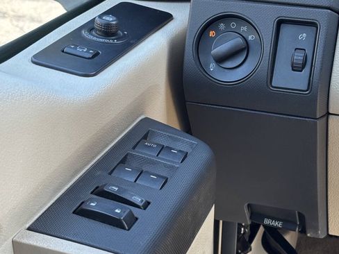 Used 2010 Ford F350 XLT AWD/4WD image 23
